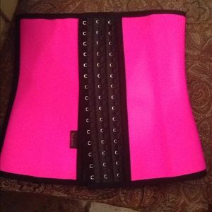 Women's waist trainer